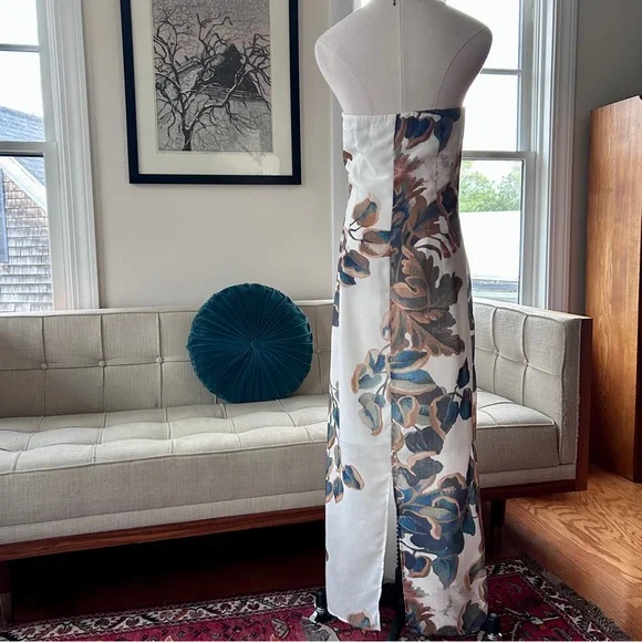 NWT🤎Gorgeous Floral Strapless Dress - Picture 8 of 13